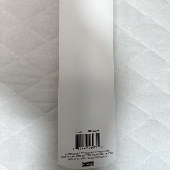 Artminds Simple Serenity Wick With Clips 6 Piece 9 in /22.8 cm Candle Making DIY - Picture 5 of 5